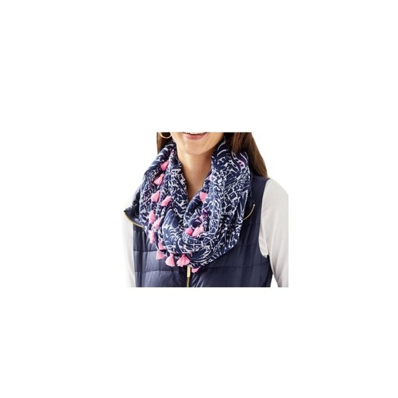 LILLY PULITZER Resort Infinity Loop Scarf Swizzle Taverna Tile Print Pink Tassel - Picture 4 of 4